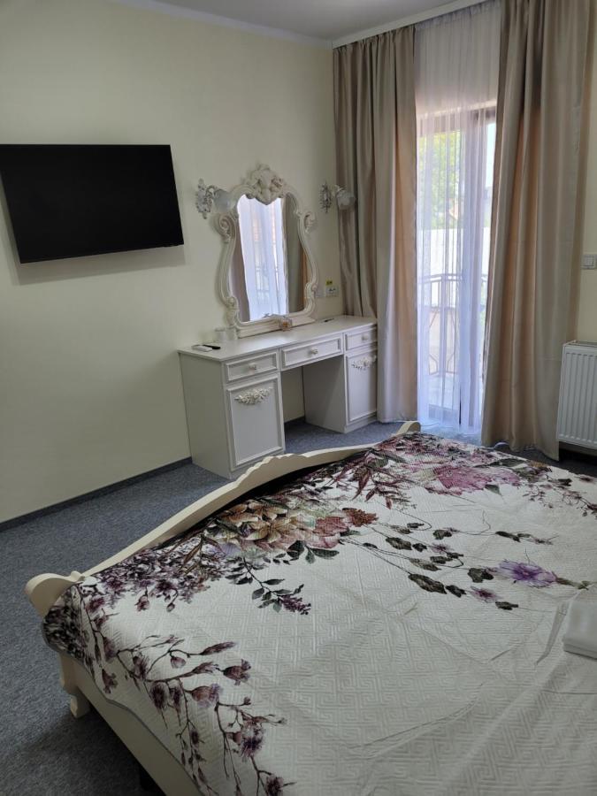 Hotel Lotus Boutique Deva Exteriér fotografie